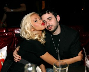LAS VEGAS - APRIL 08: Music excecutive Jordan Bratman (right) and singer Christina Aguilera at the MAXIM Magazine 100th Issue Celebration at the Wynn Resort on April 8, 2006 in Las Vegas, Nevada. (Photo by Michael Buckner/Getty Images)
